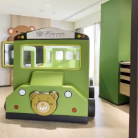 熊家族主題親子房05