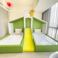 熊家族主題親子房02